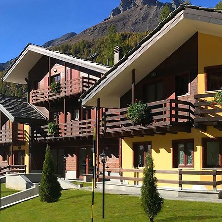 Residence Le Marmotte Gressoney-la-Trinité Buitenkant foto