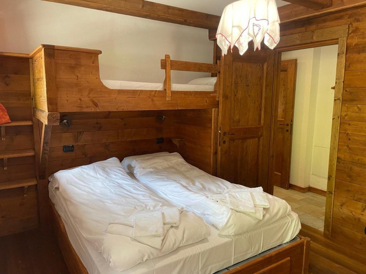 Residence Le Marmotte Gressoney-la-Trinité Buitenkant foto