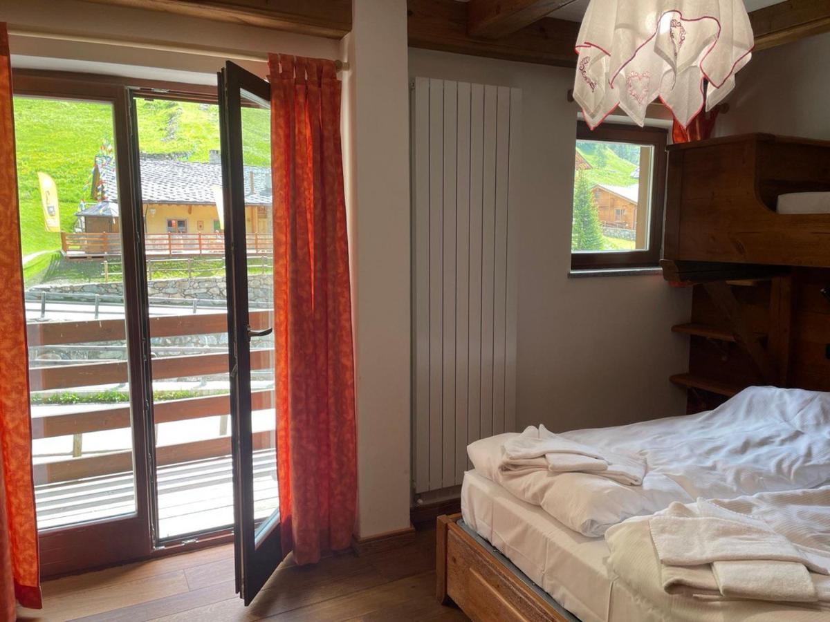 Residence Le Marmotte Gressoney-la-Trinité Buitenkant foto
